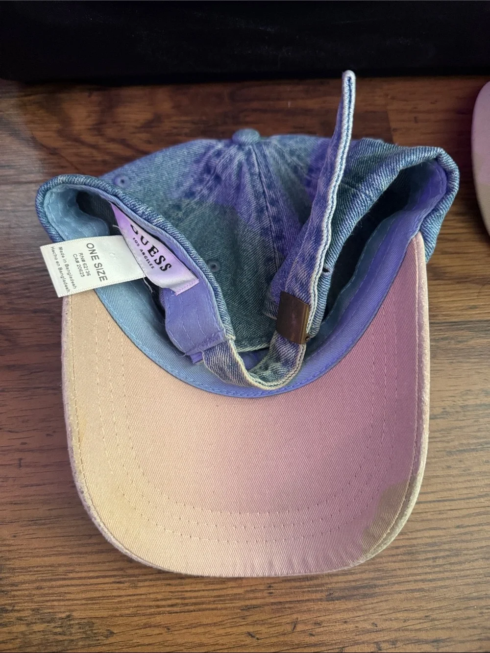 GUESS Denim Crown with Beige Hat 44.T4